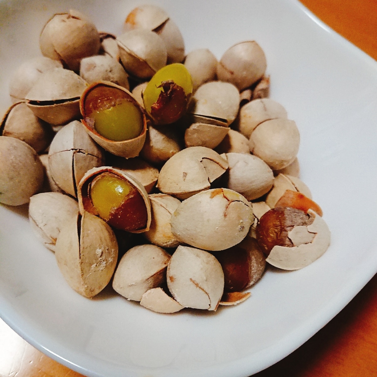 1番美味しい簡単な食べ方 銀杏の塩炒り レシピ 作り方 By じゃが塩 楽天レシピ 1番美味しい簡単な食べ方 銀杏の塩炒り レシピ 作り方 By じゃが塩 楽天レシピ
